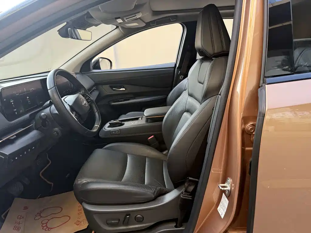 Nissan Ariya — миниатюра 11