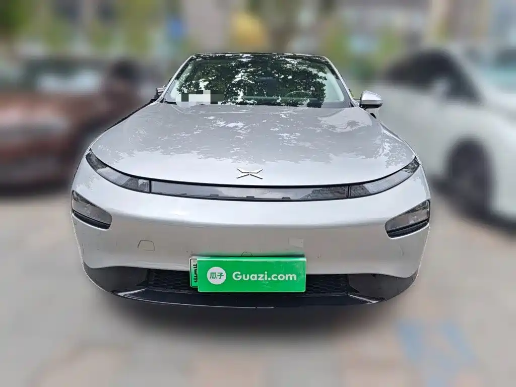 XPeng P7 — миниатюра 24