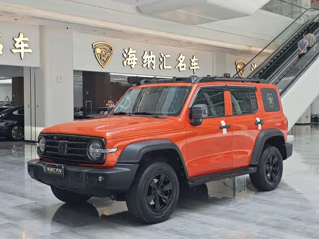 2023 TANK 300