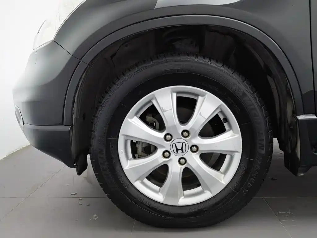 Honda CR-V — миниатюра 17