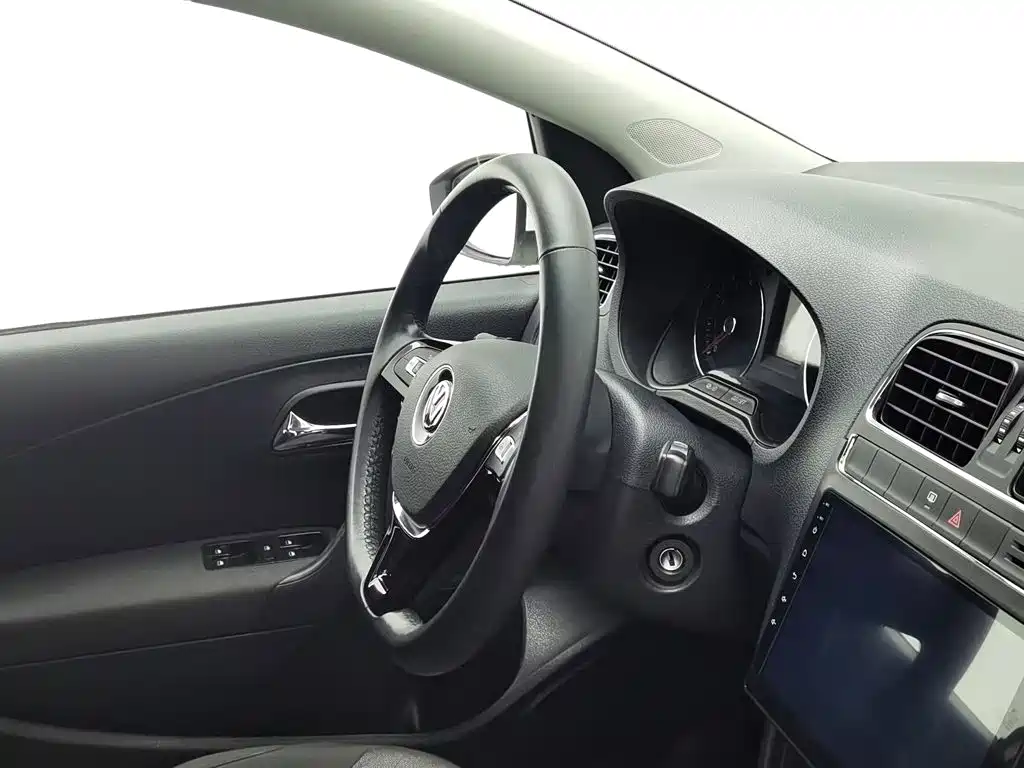 Volkswagen Polo — миниатюра 22