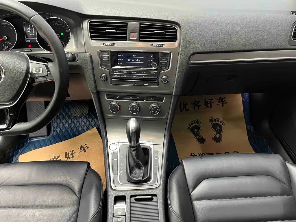 Volkswagen Golf — миниатюра 11
