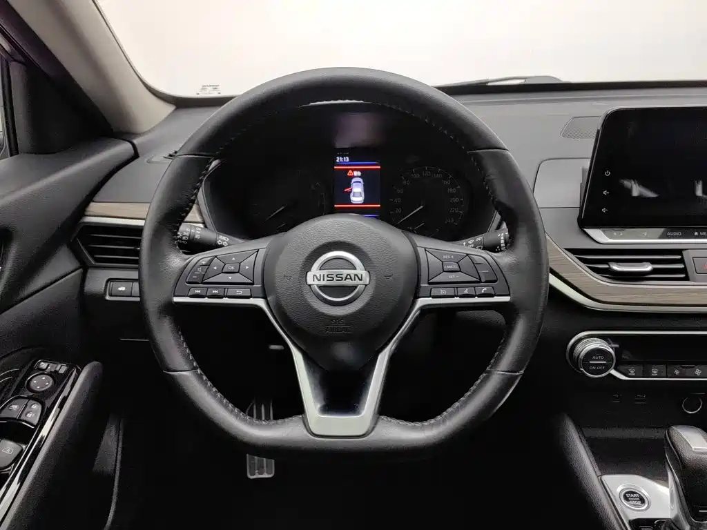 Nissan Teana — миниатюра 11