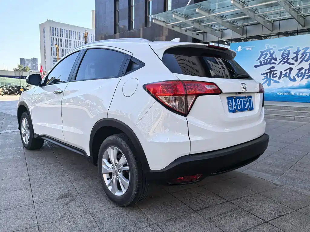 Honda Vezel — миниатюра 9