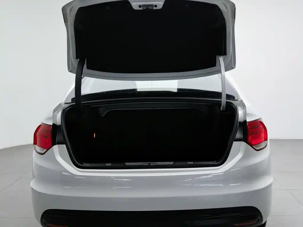 Citroen C4L — миниатюра 16