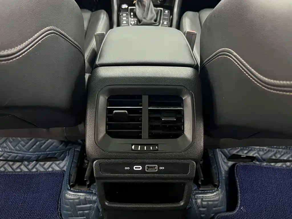 Volkswagen Tharu — миниатюра 10