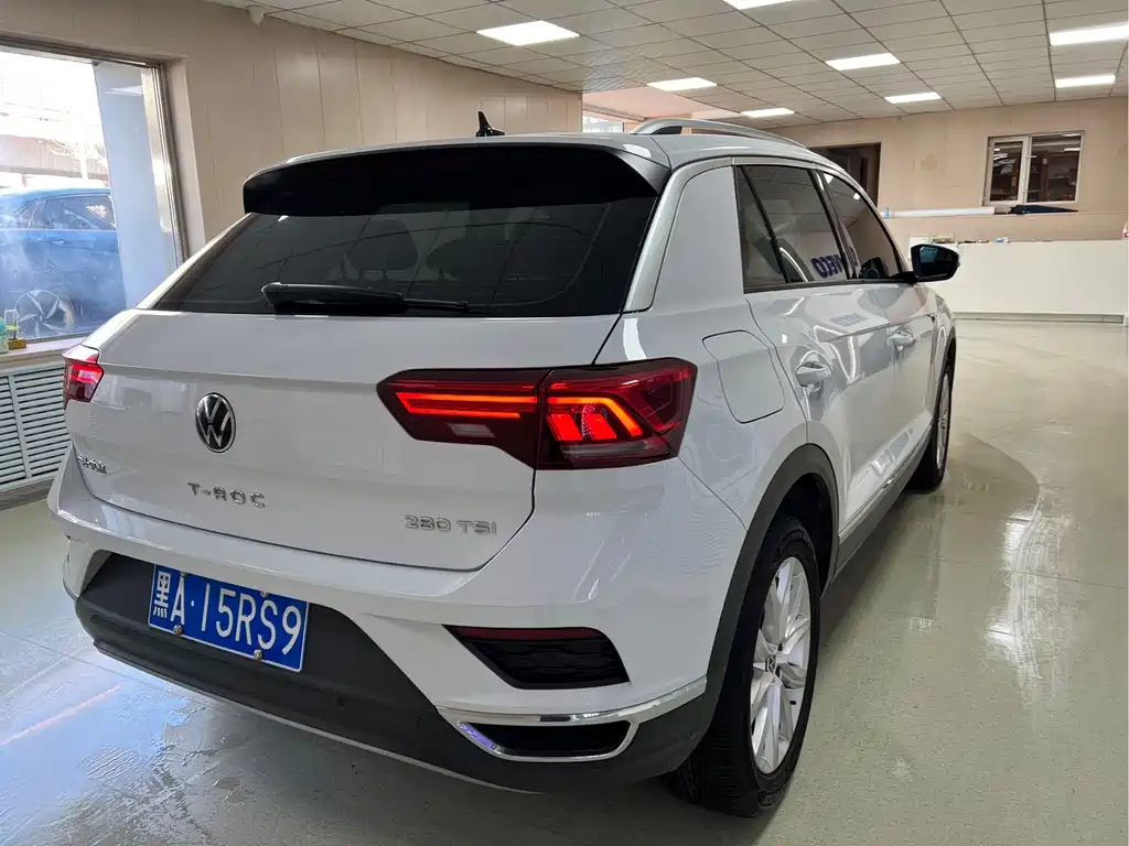 Volkswagen T-Roc 280TSI DSG 2WD Elite PLUS, фото 6