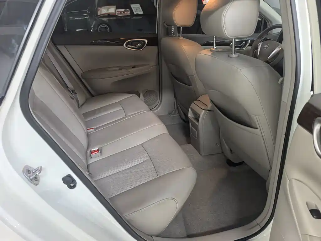 Nissan Sylphy — миниатюра 7