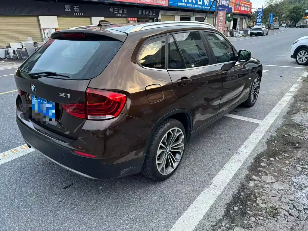 BMW X1 (Import) — миниатюра 6