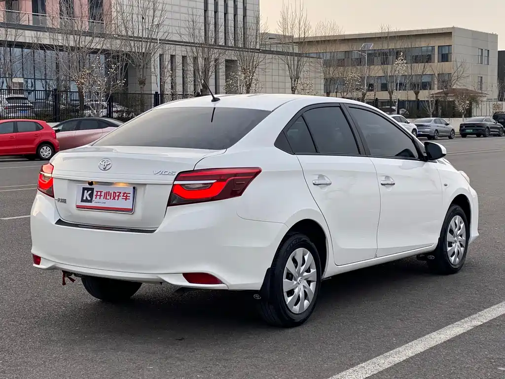 TOYOTA VIOS