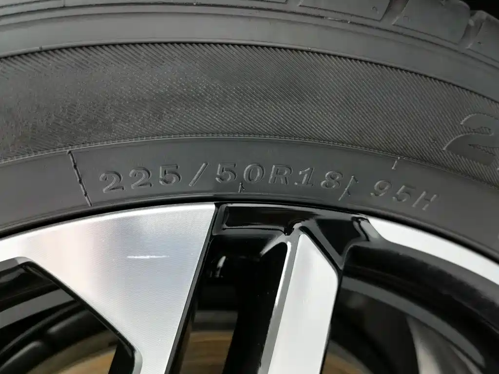 Roewe D7 — миниатюра 24