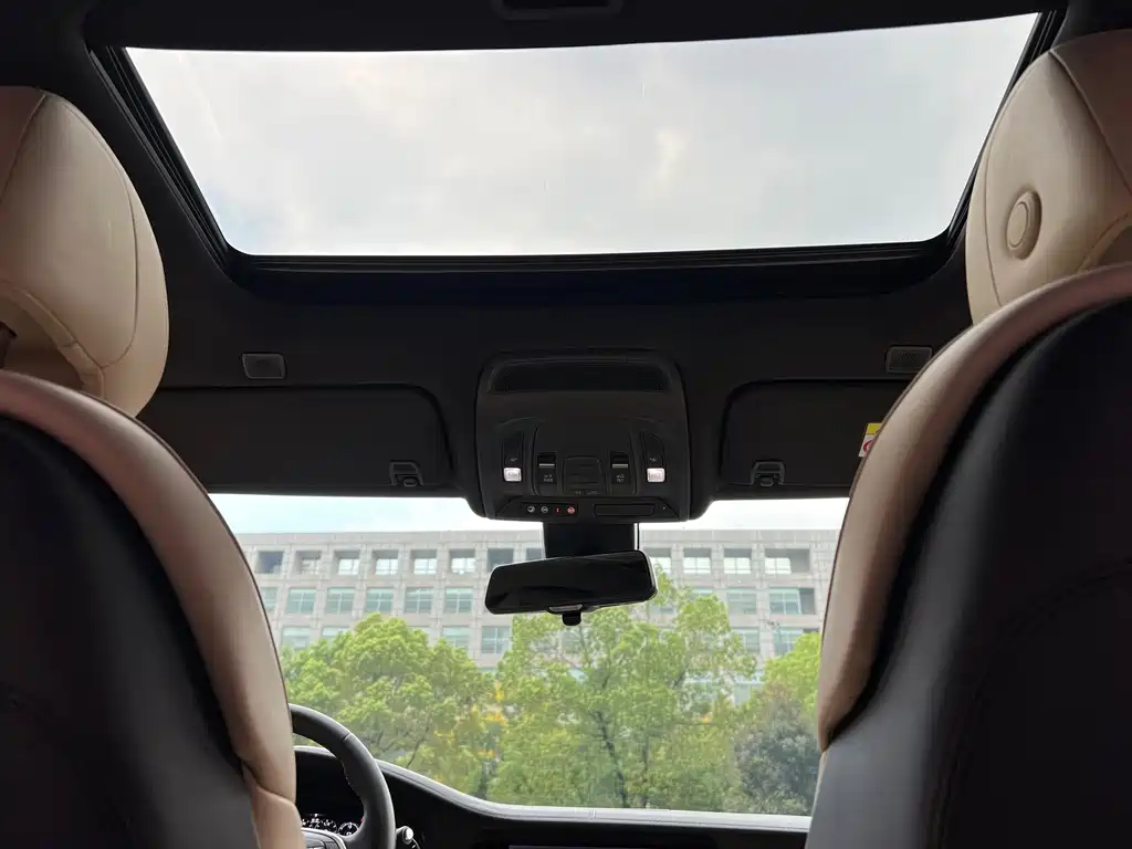 Cadillac CT6 — миниатюра 19