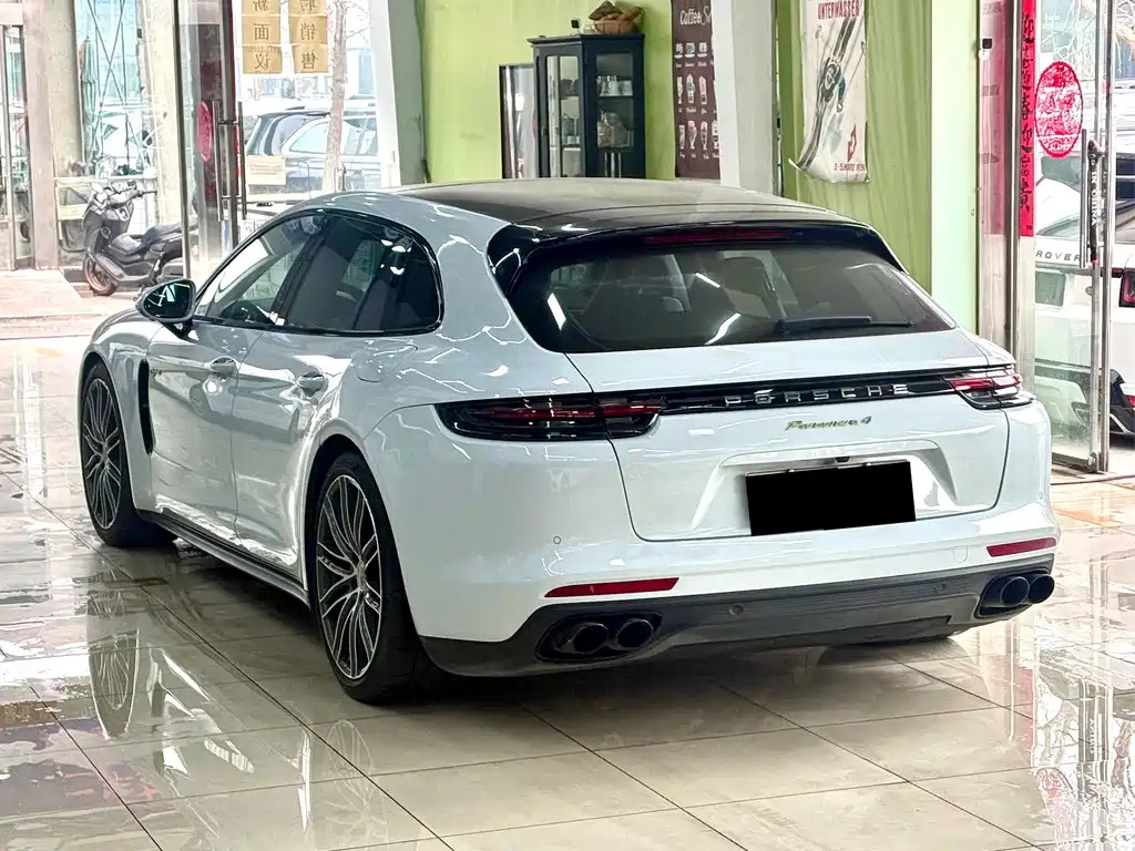 PORSCHE PANAMERA NEW ENERGY