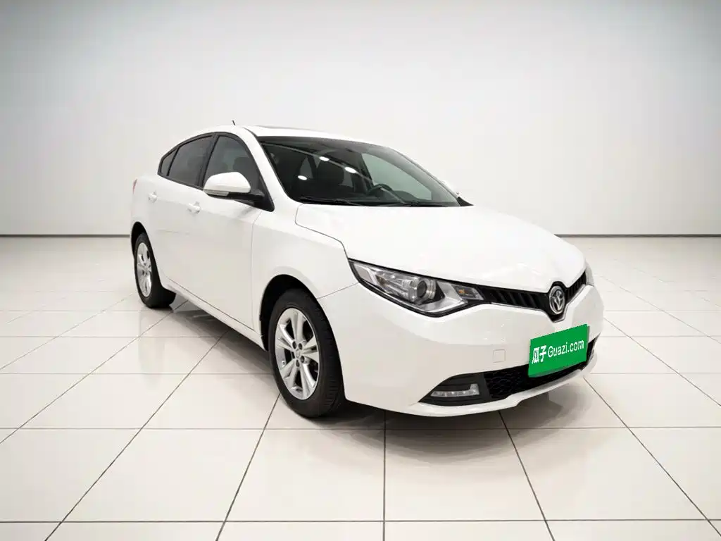 MG MG GT — миниатюра 3