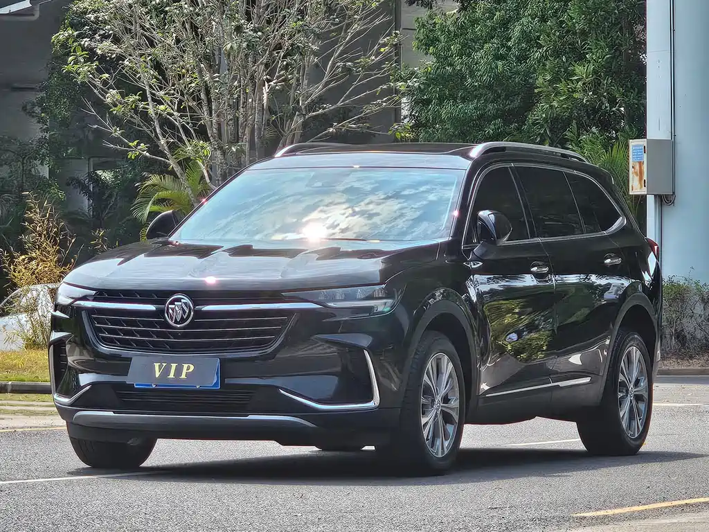 Buick Envision Plus 2023