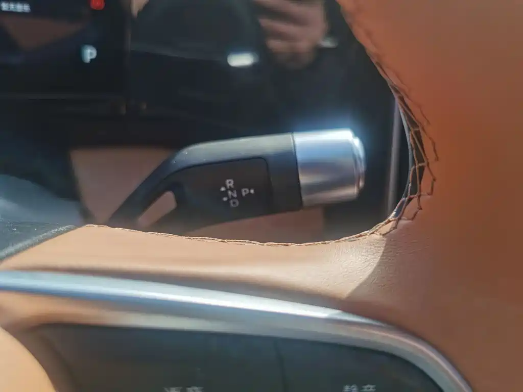 GEELY GALAXY GALAXY L7