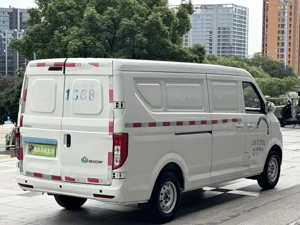 Kuayue Kuayue Star V7 EV — миниатюра 7