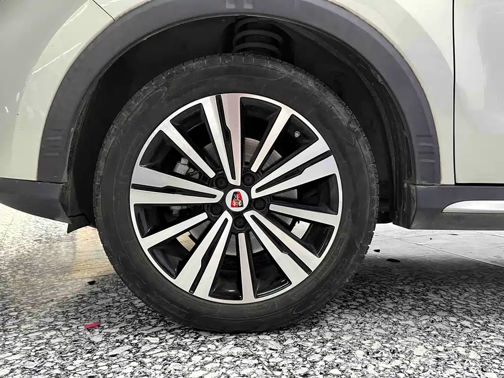 Roewe RX5 — миниатюра 15