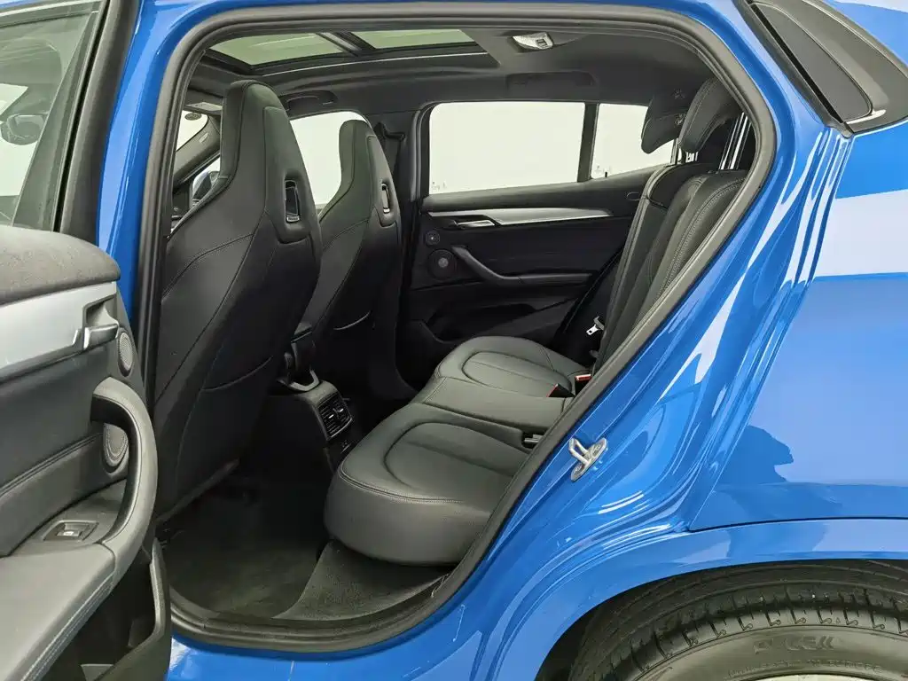 BMW X2 — миниатюра 15
