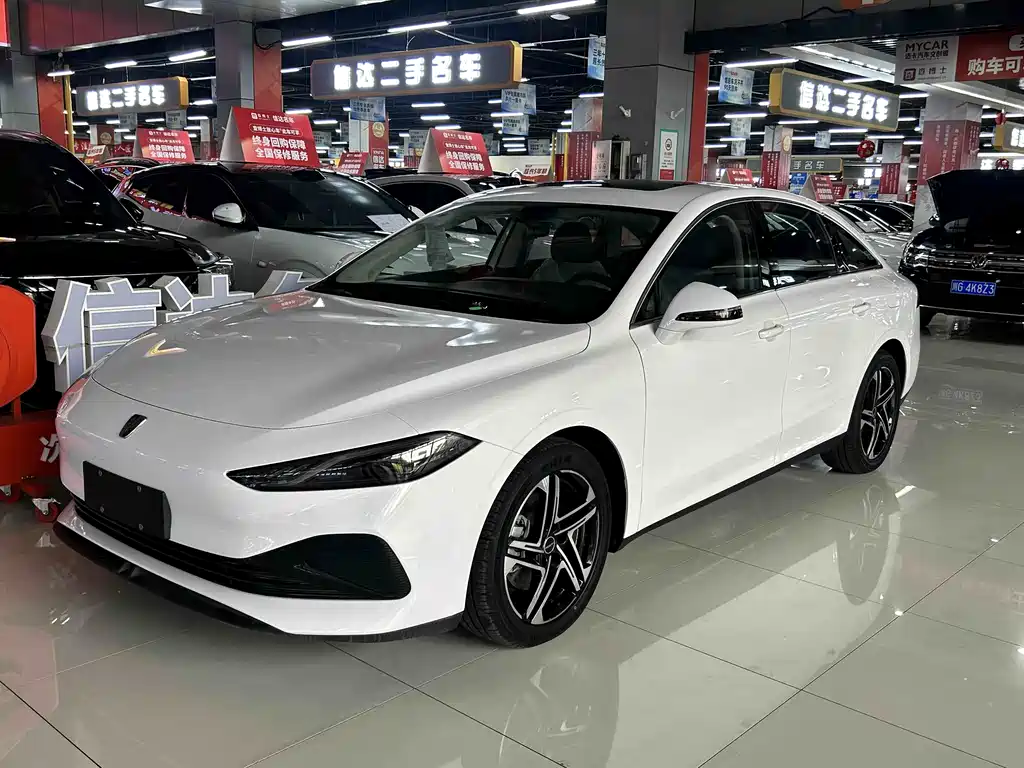 Roewe D7