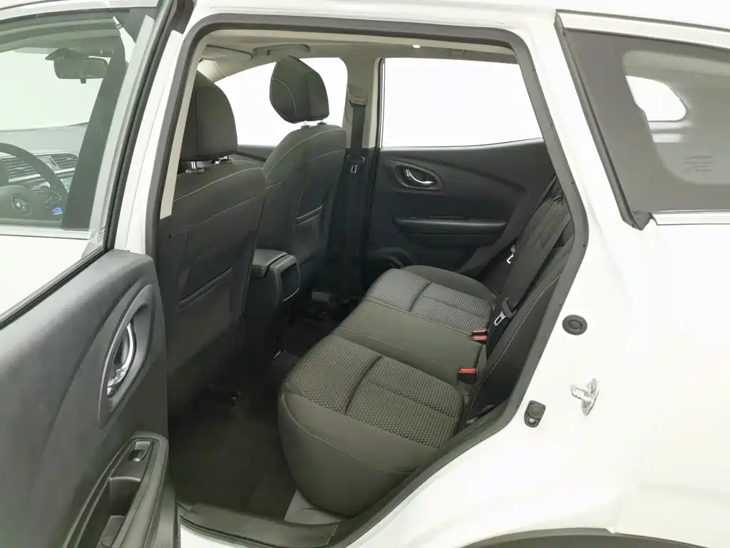 Renault Kadjar — миниатюра 15
