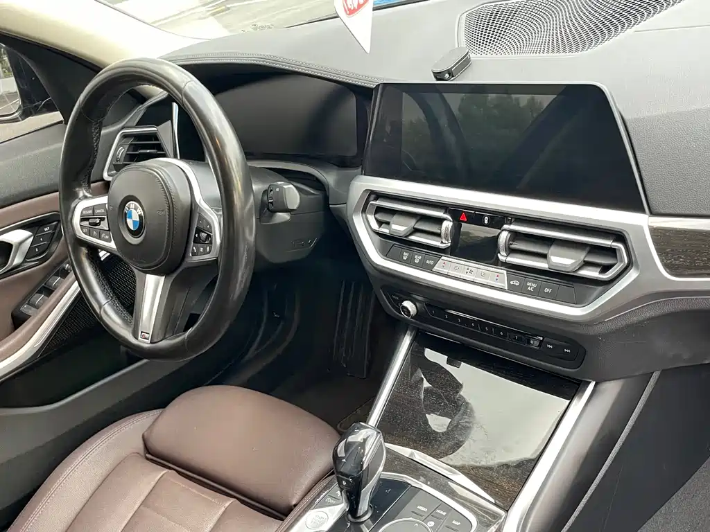 BMW 3 Series — миниатюра 13