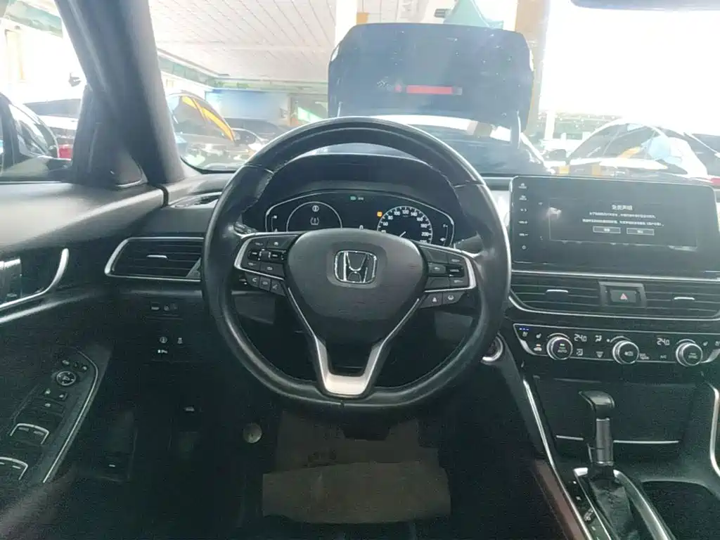 Honda Inspire — миниатюра 11