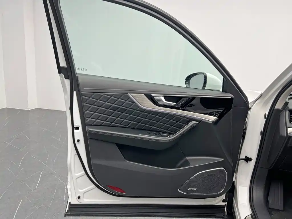 Hongqi Hongqi HS5 — миниатюра 13
