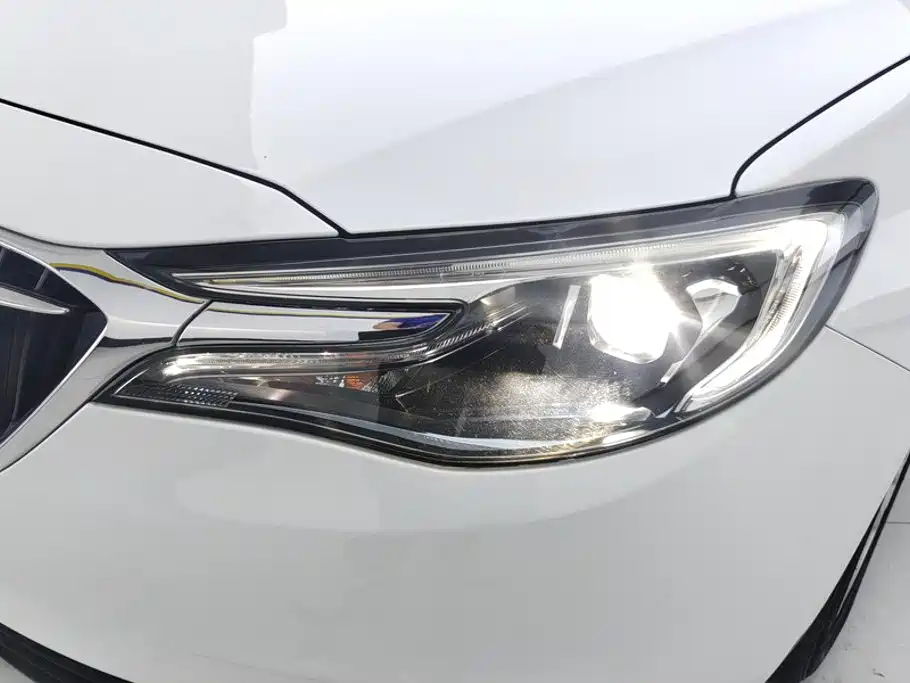 Buick Excelle — миниатюра 5