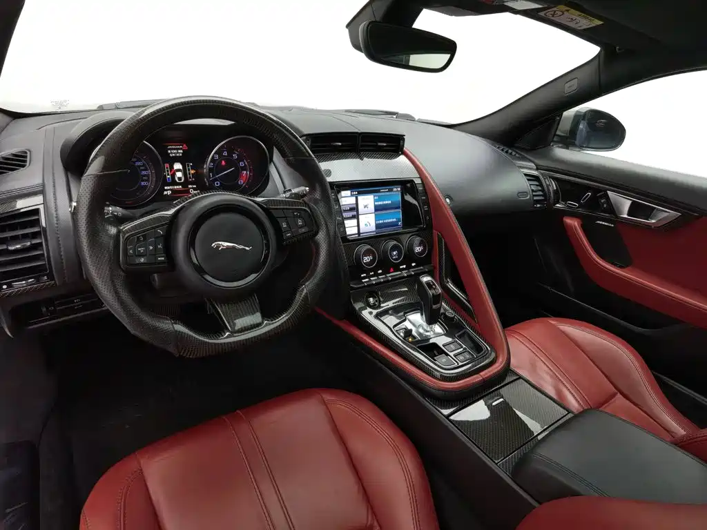 Jaguar F-TYPE — миниатюра 5