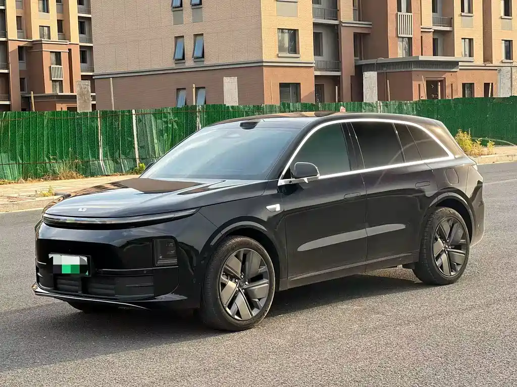 Li Auto L6