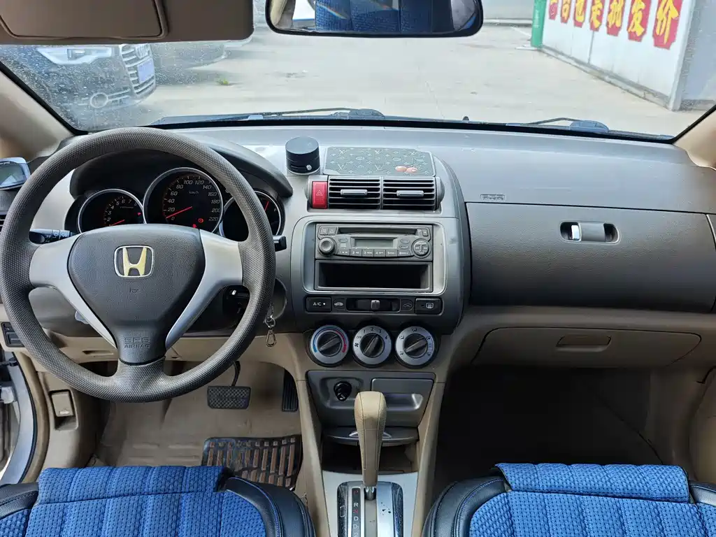 Honda City — миниатюра 6