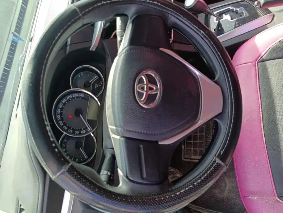 Toyota Corolla — миниатюра 15