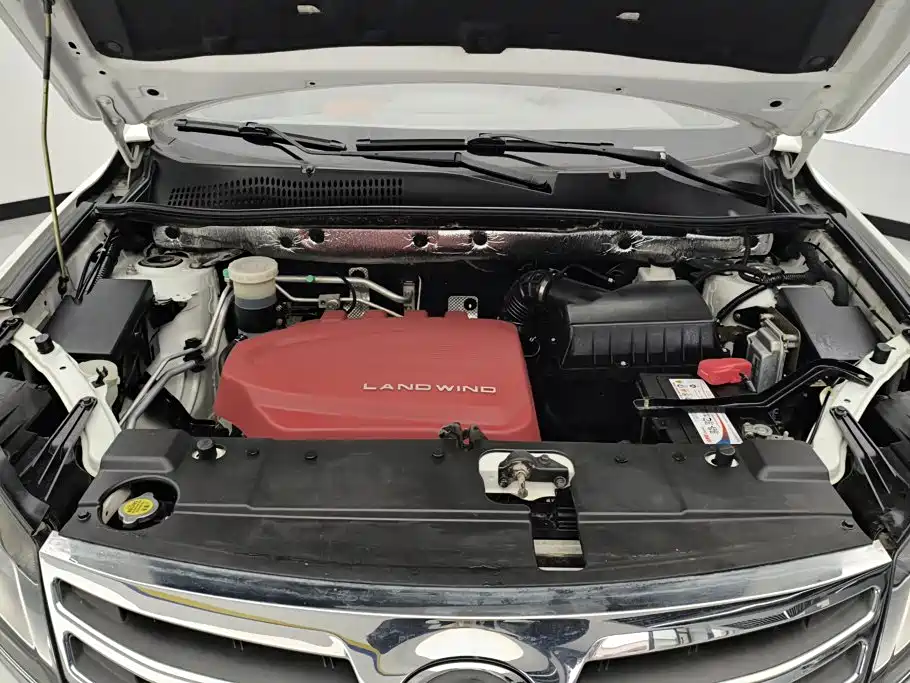 Landwind Landwind X5 — миниатюра 10