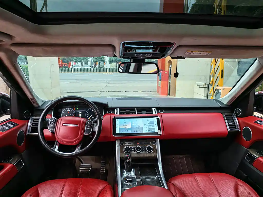 Land Rover Sport — миниатюра 8