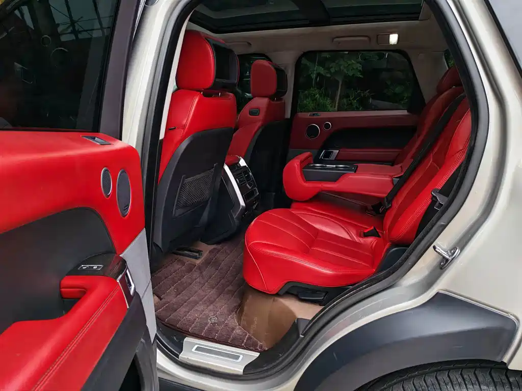 Land Rover Sport — миниатюра 9