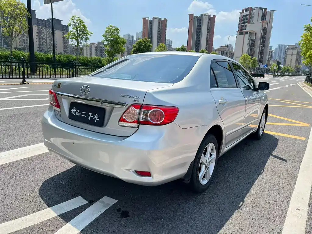 Toyota Corolla — миниатюра 9