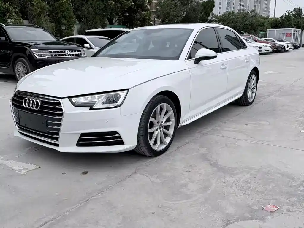 Audi A4L 2018 30 40 TFSI Fashion
