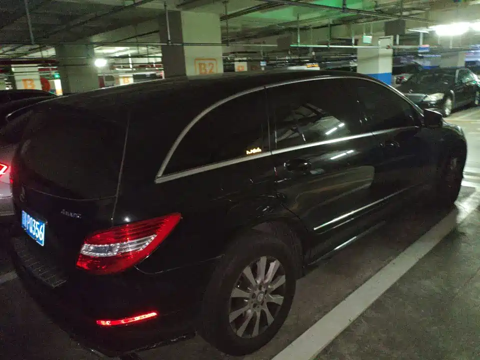 Mercedes-Benz R-Class — миниатюра 8