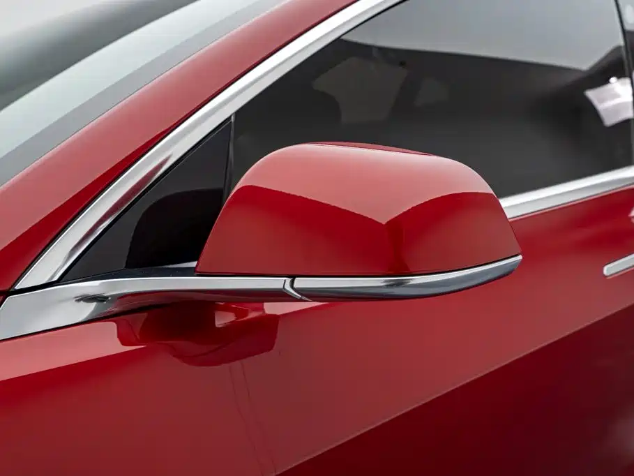 Tesla Model 3 — миниатюра 16