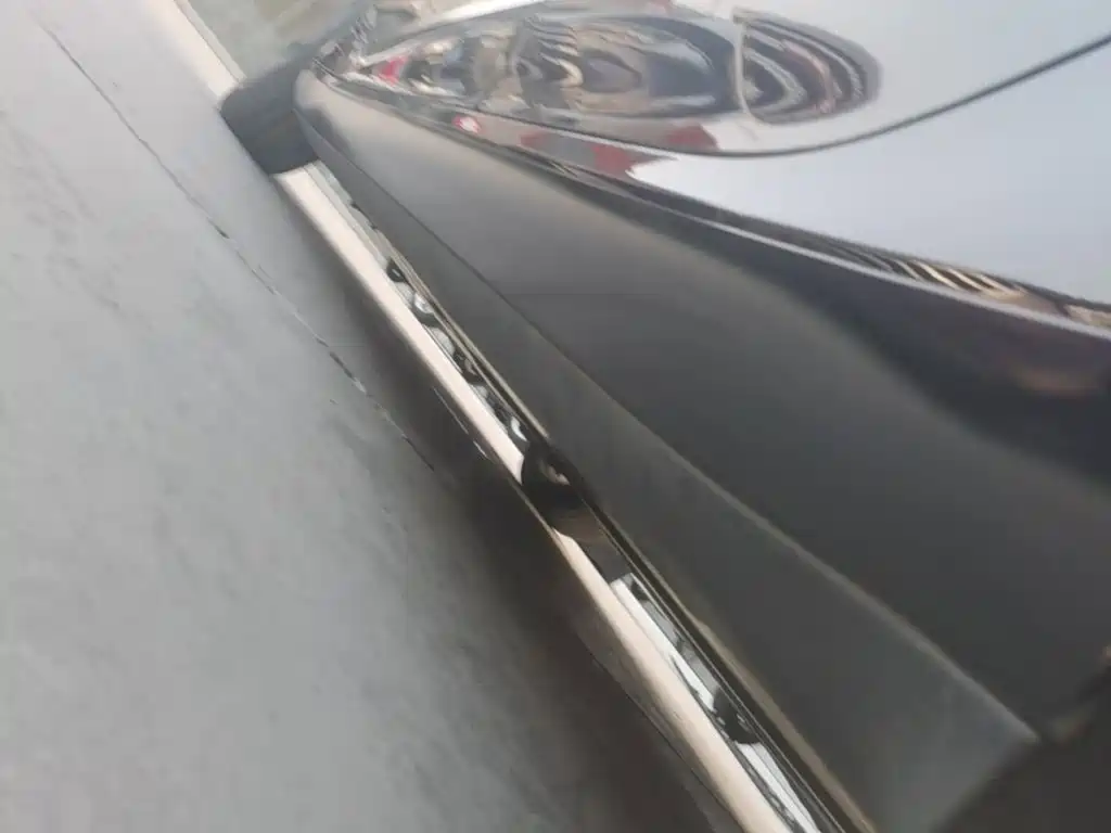 Tesla Model 3 — миниатюра 22