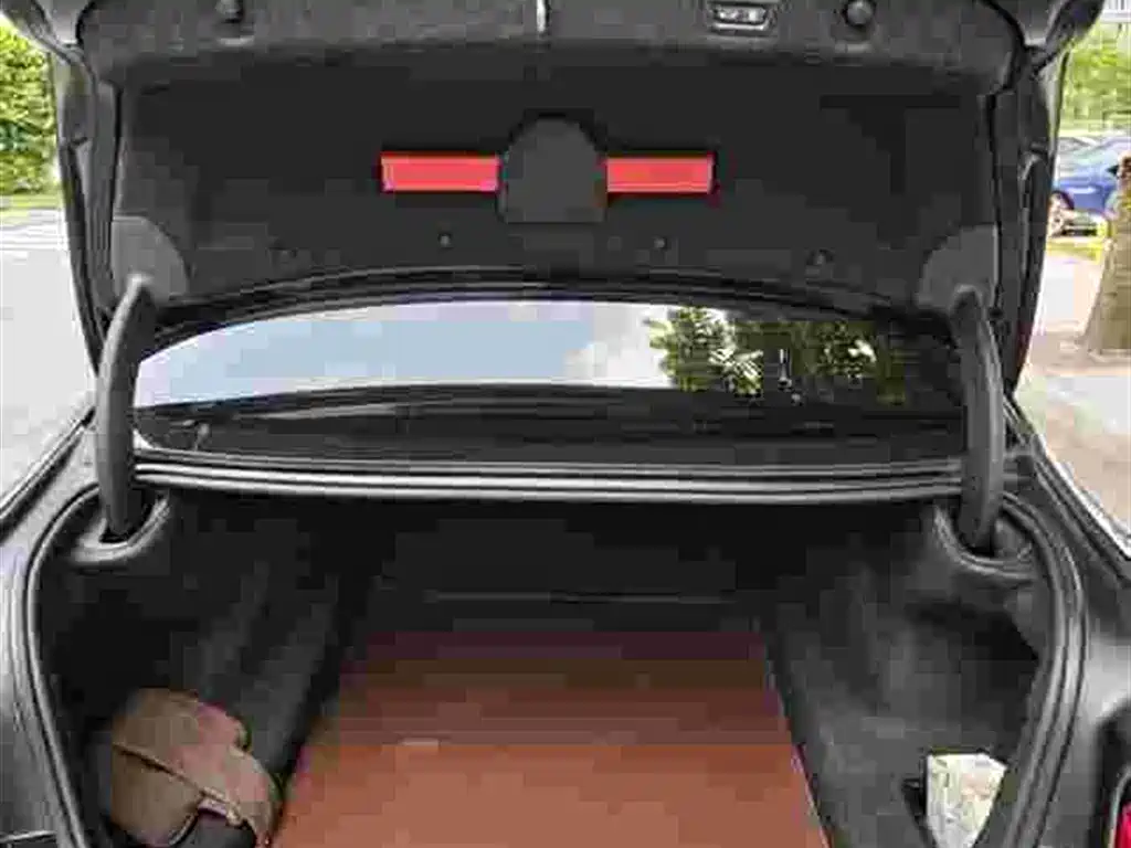 BMW 5 Series — миниатюра 8