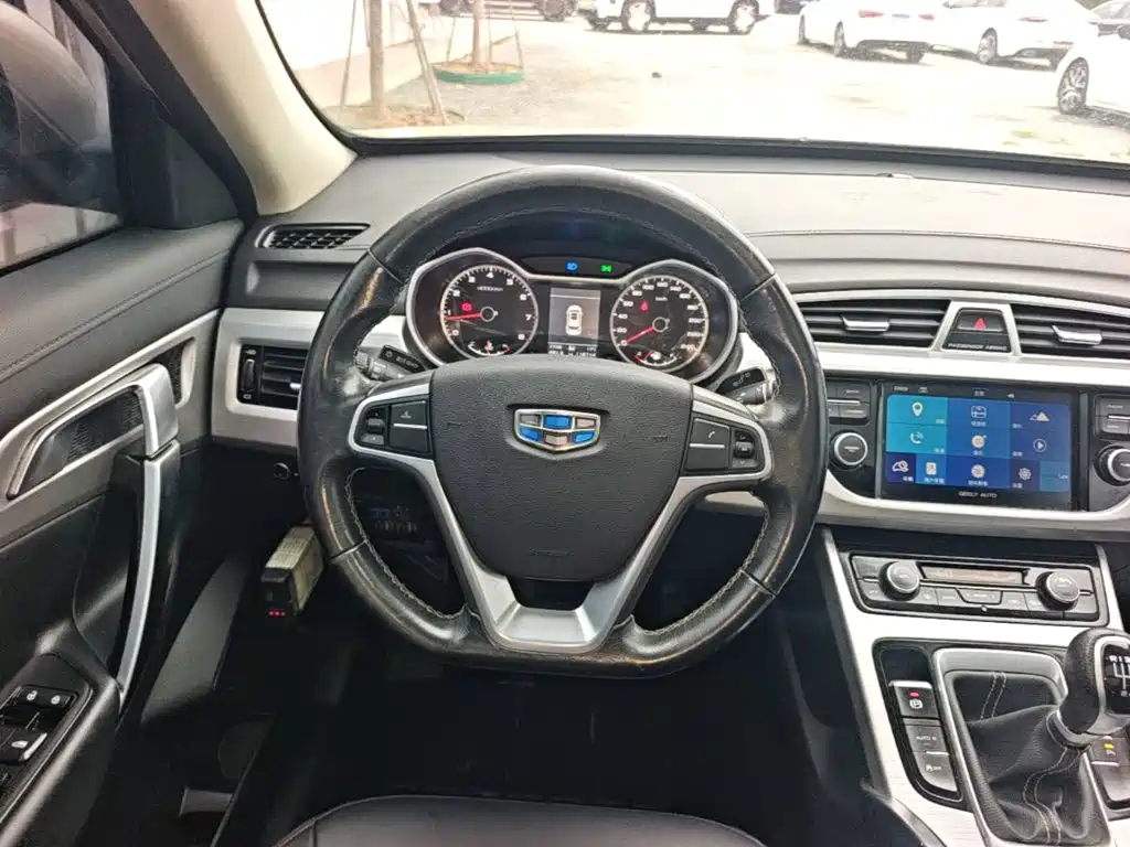 Geely Boyue — миниатюра 11