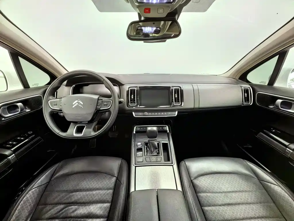 Citroen C6 — миниатюра 5