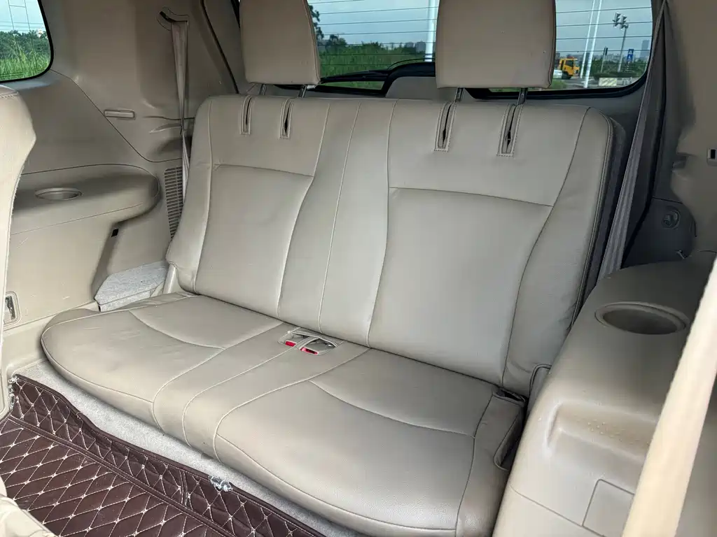 Toyota Highlander — миниатюра 9