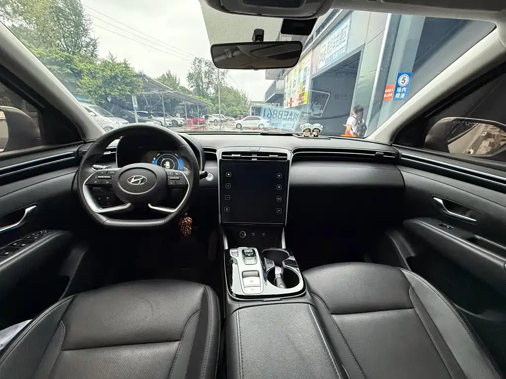 Hyundai Tucson — миниатюра 10