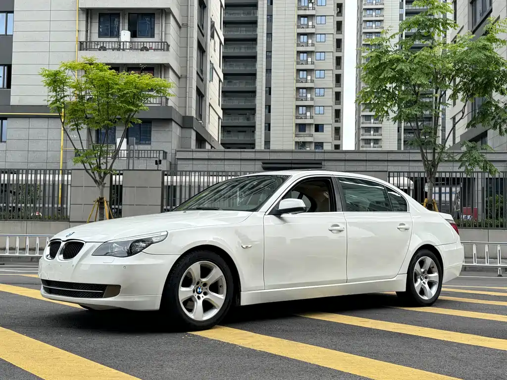 Купить BMW 5 Series