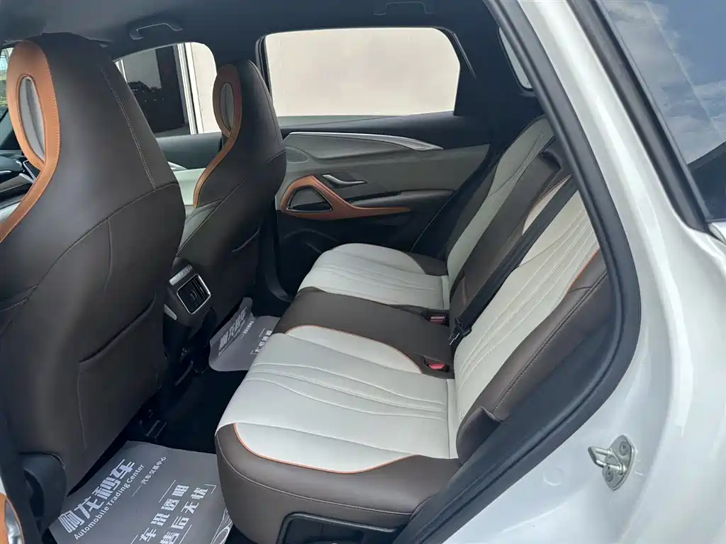 BYD Song Pro — фотографии объявления, Фото 12