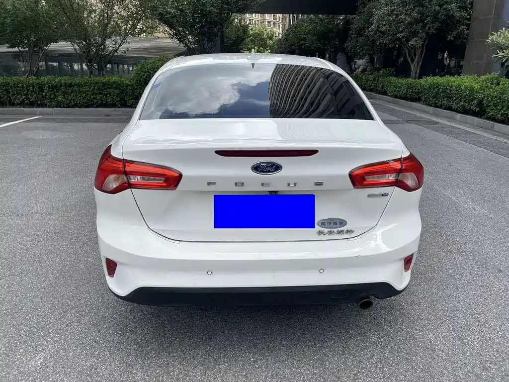 Ford Focus — миниатюра 13
