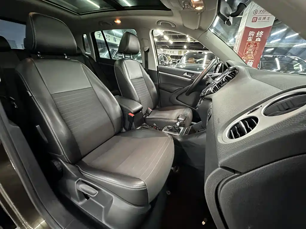 Volkswagen Tiguan — миниатюра 9